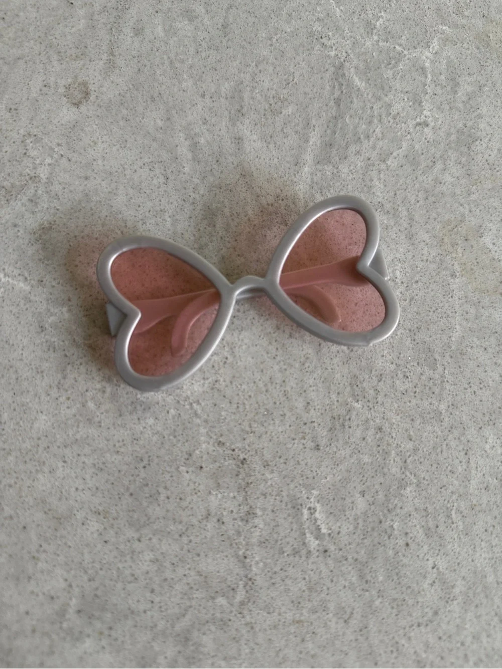 Small Heart-Shaped Pink Lens Sunglasses for dogs or dolls pets
